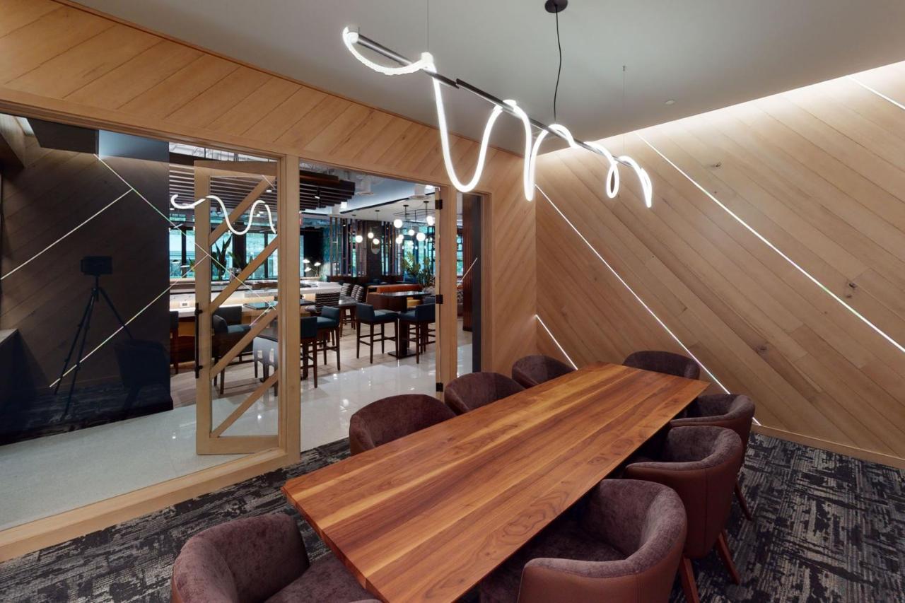Astra Hotel, Seattle, A Tribute Portfolio Hotel By Marriott Bagian luar foto